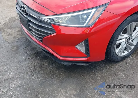 2020 Hyundai Elantra Sel z USA, uszkodzony, nr VIN 5NPD84LF6LH555382